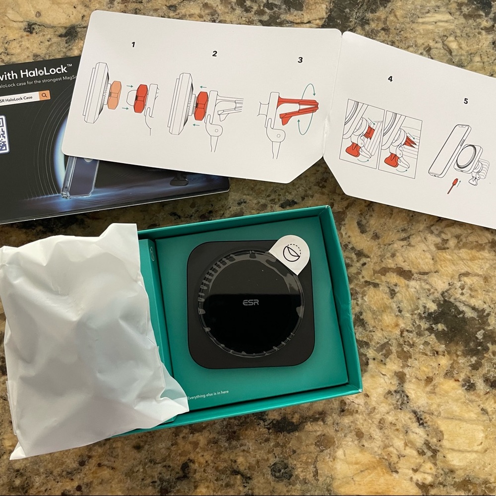 New Wireless Car Charger works with Casetify MagSafe